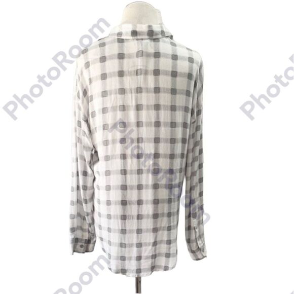 ✨ Plaid Button Front Shirt
LEITH✨ - Picture 6 of 6
